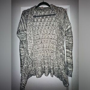 Black and white knit cardigan - medium